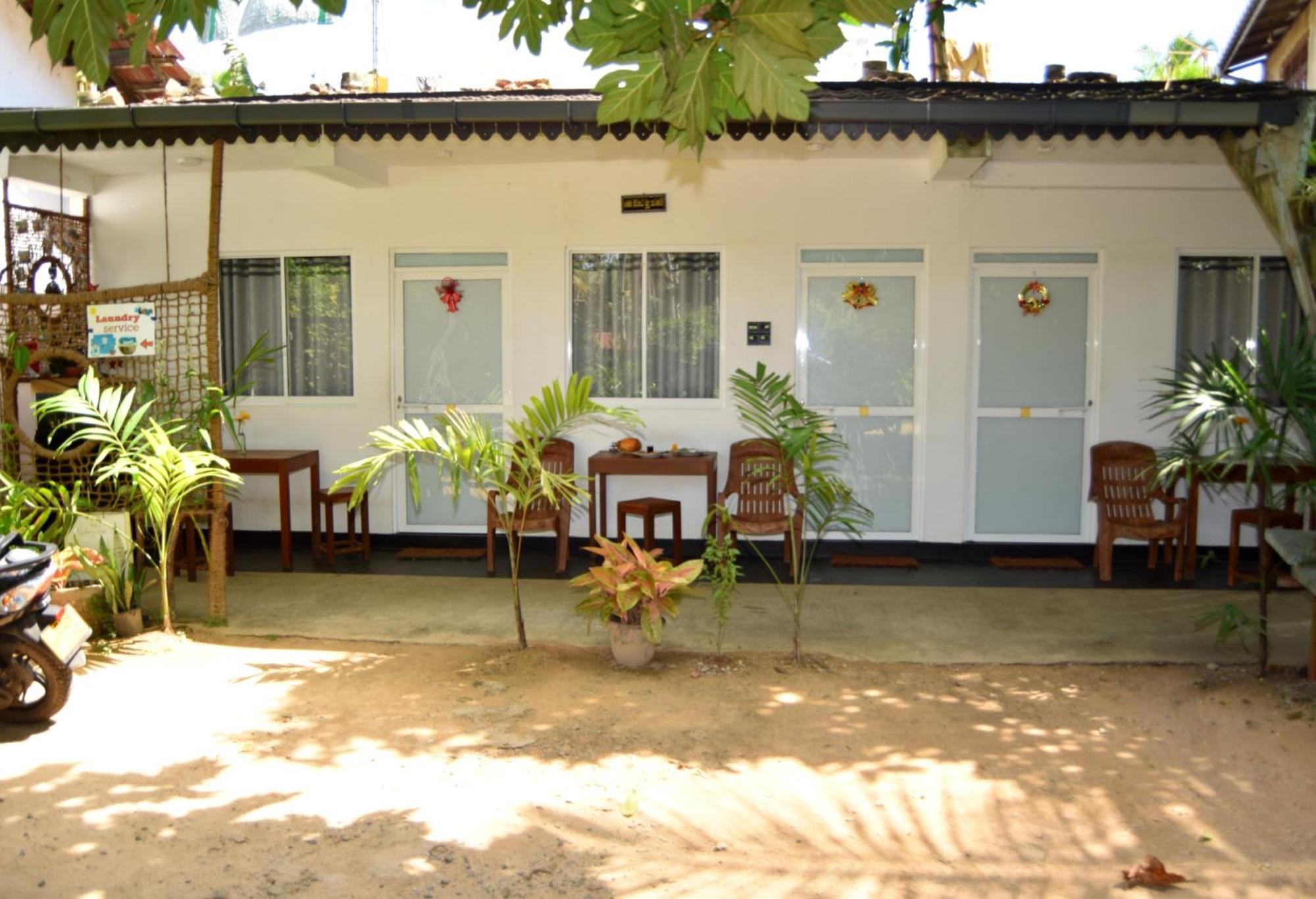Kosi Giggles Resort Weligama Exterior foto